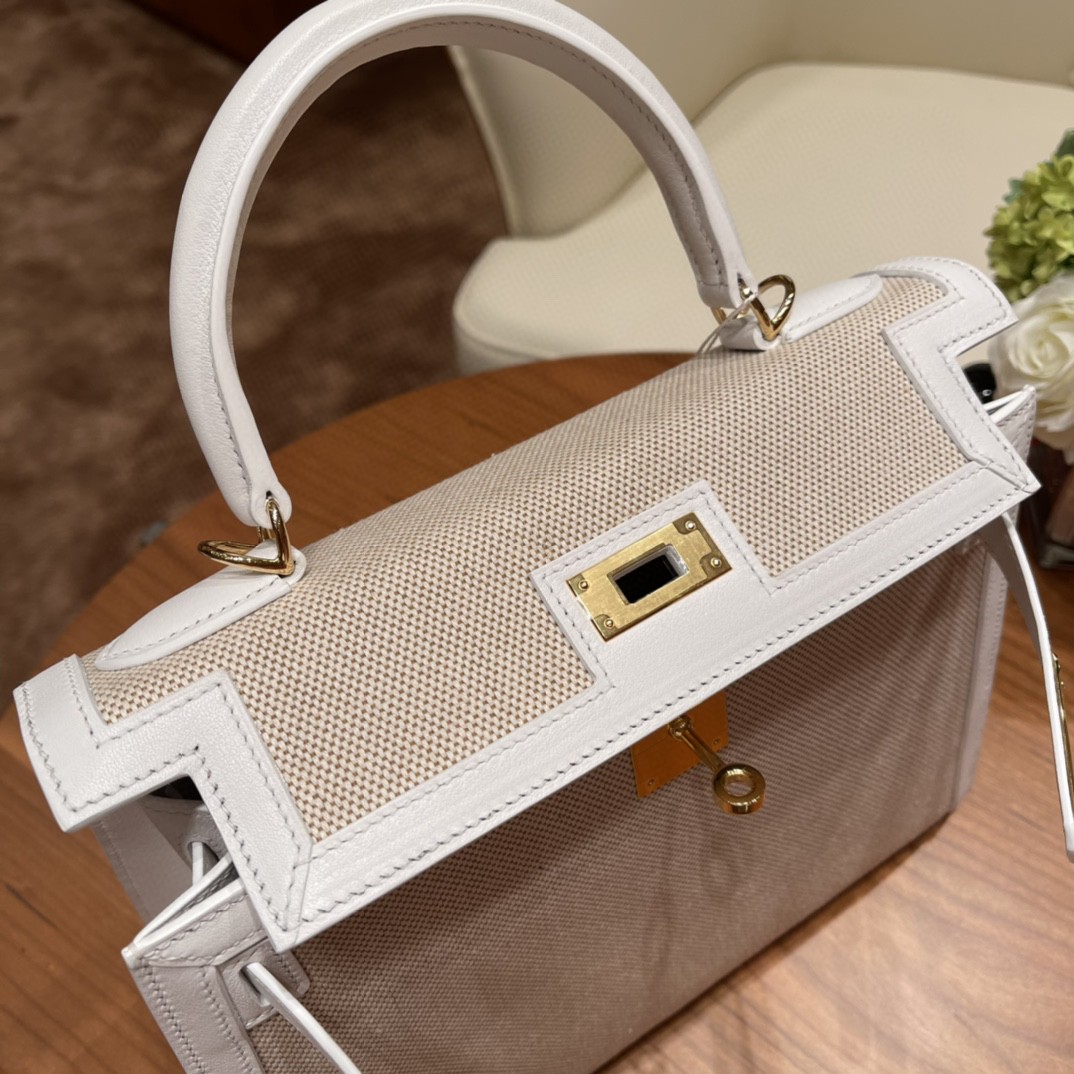 HERMES 爱马仕 限量款 kelly 28cm Kelly Toile H 01 纯白 金扣