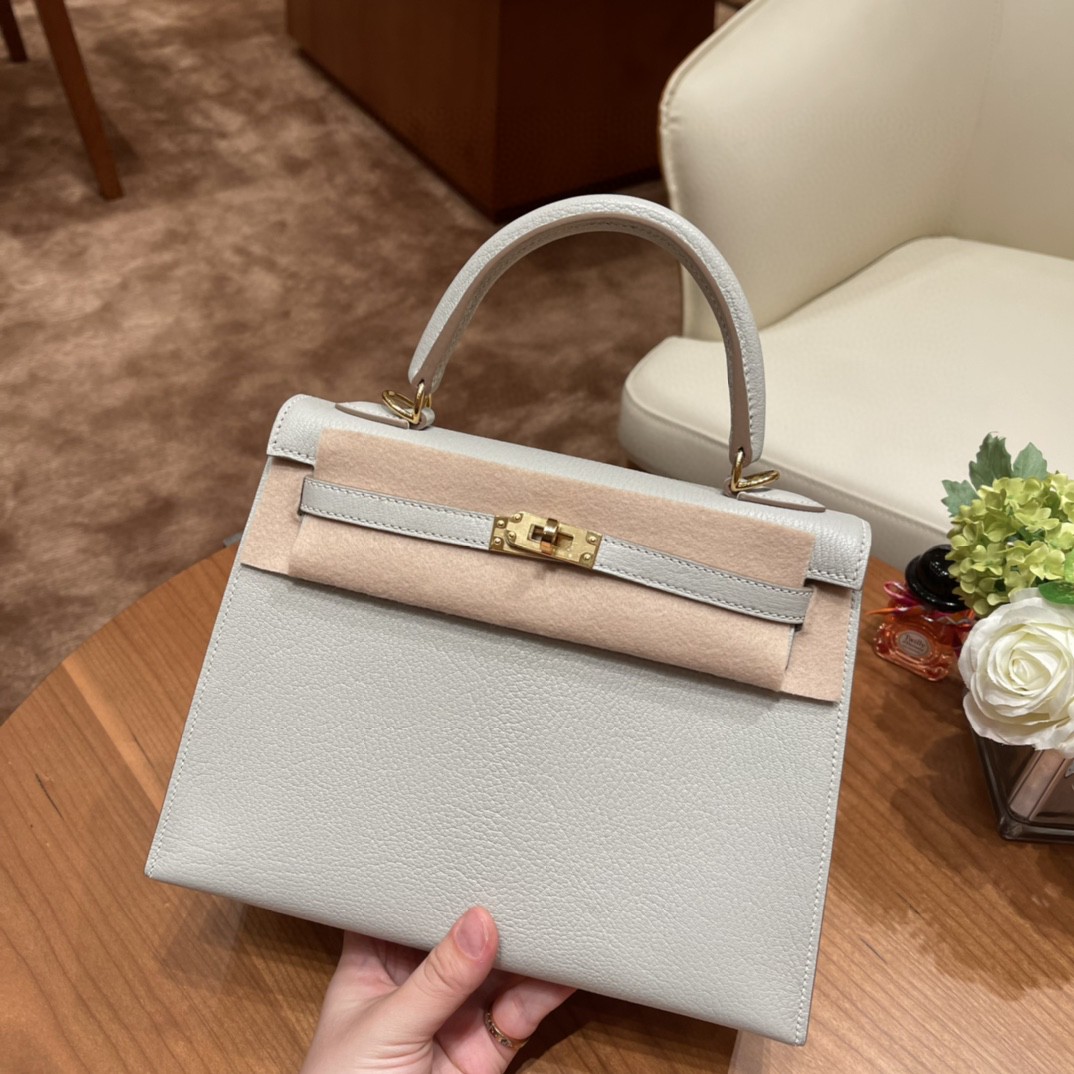 爱马仕 HERMES Kelly 25cm 山羊皮 VIP定制 马蹄印 80珍珠灰内拼玫瑰紫 金扣
