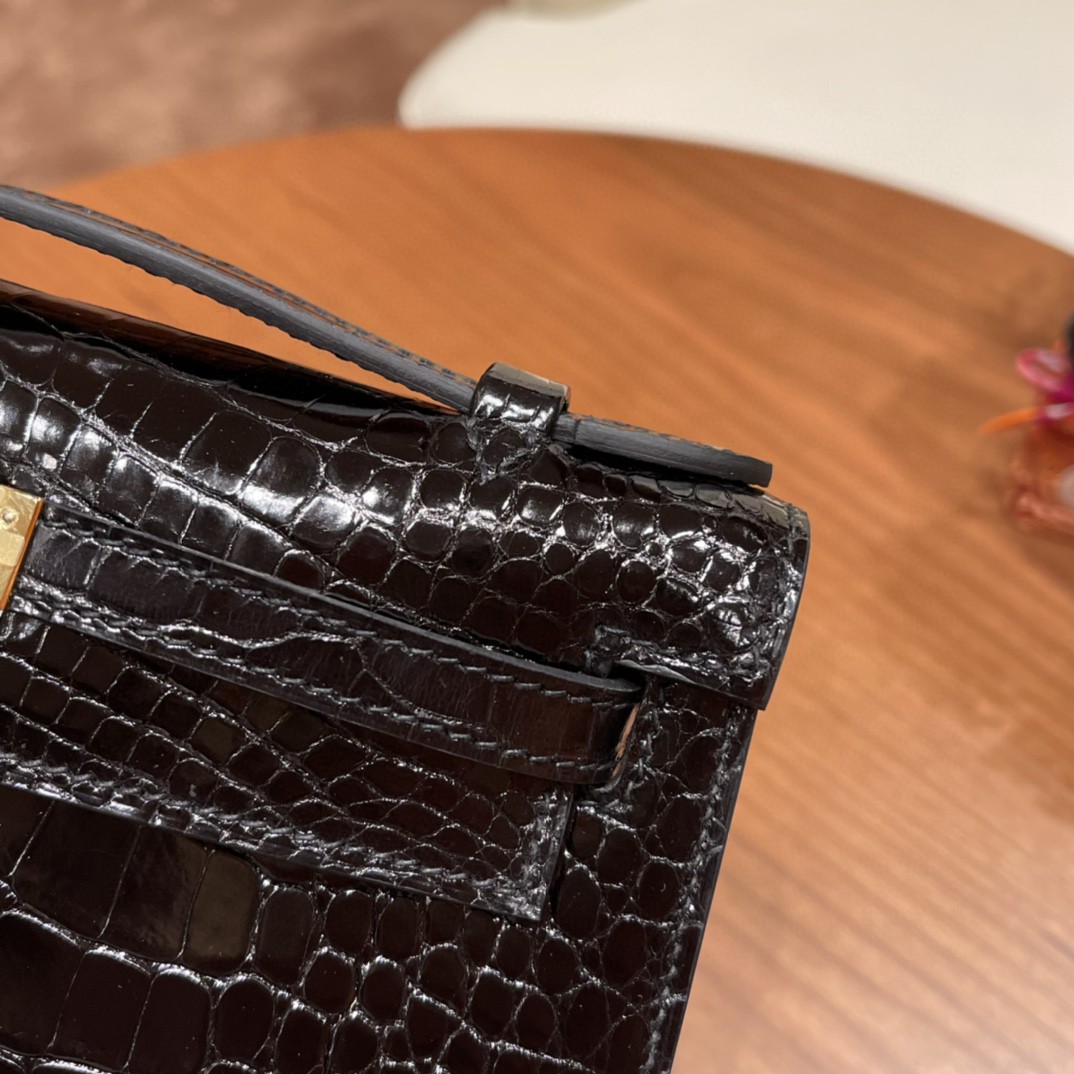 HERMES Kelly pochette 一代手包 亮光美洲鳄Alligator  89黑色 金扣