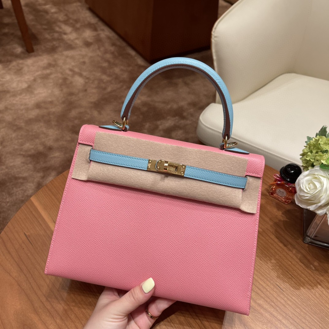 爱马仕 HERMES Kelly 25cm epsom皮 VIP定制 马蹄印 1Q 奶昔粉拼3P 马卡龙蓝 金扣