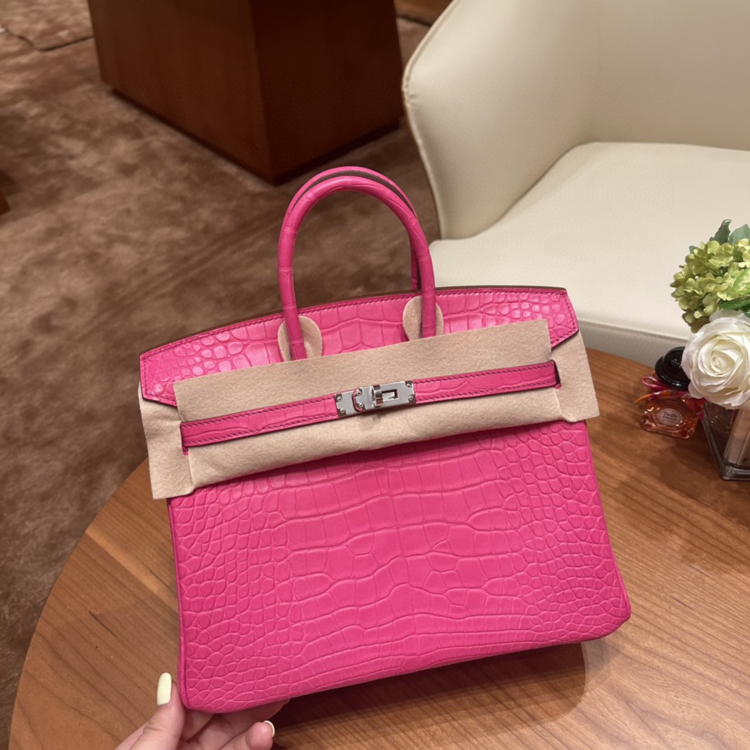 HERMES 订单出货 25birkin 雾面美洲鳄Alligator  5R 惊艳粉 银扣