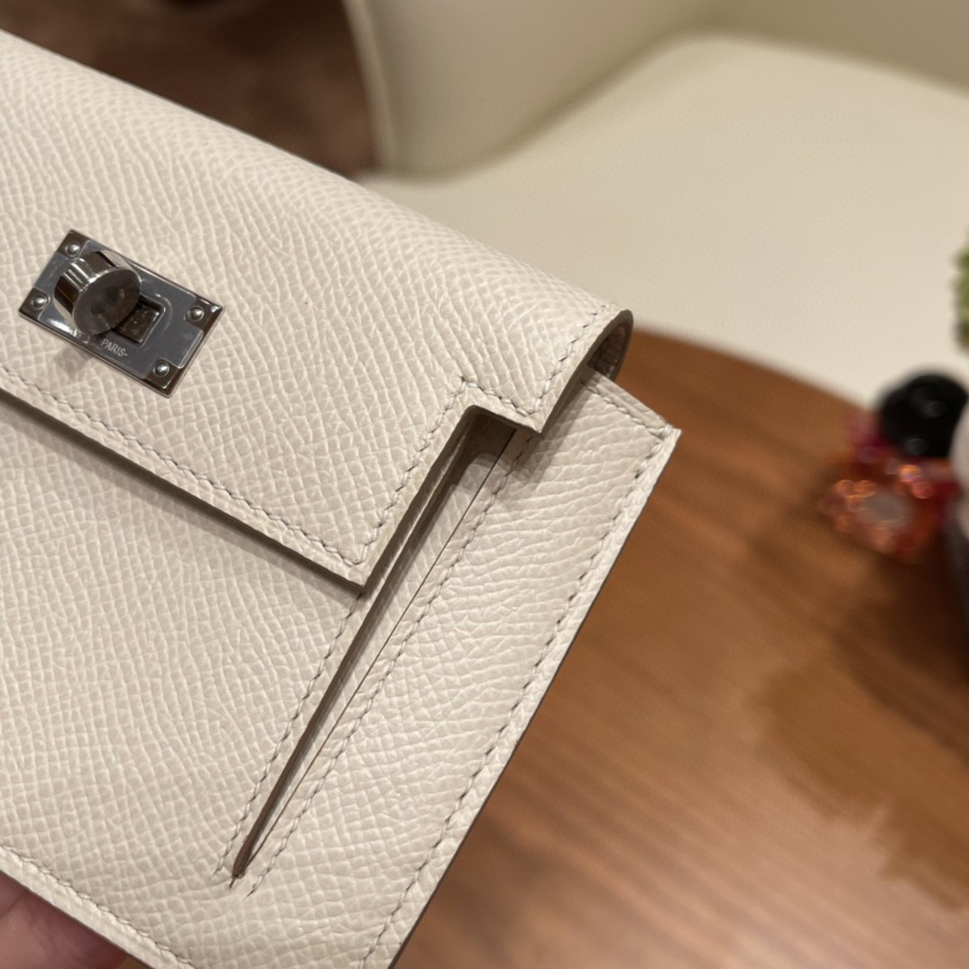 HERMES 爱马仕 Kelly pocket 配上kelly 腰带可以当腰包 Epsom 皮 10 奶昔白 银扣
