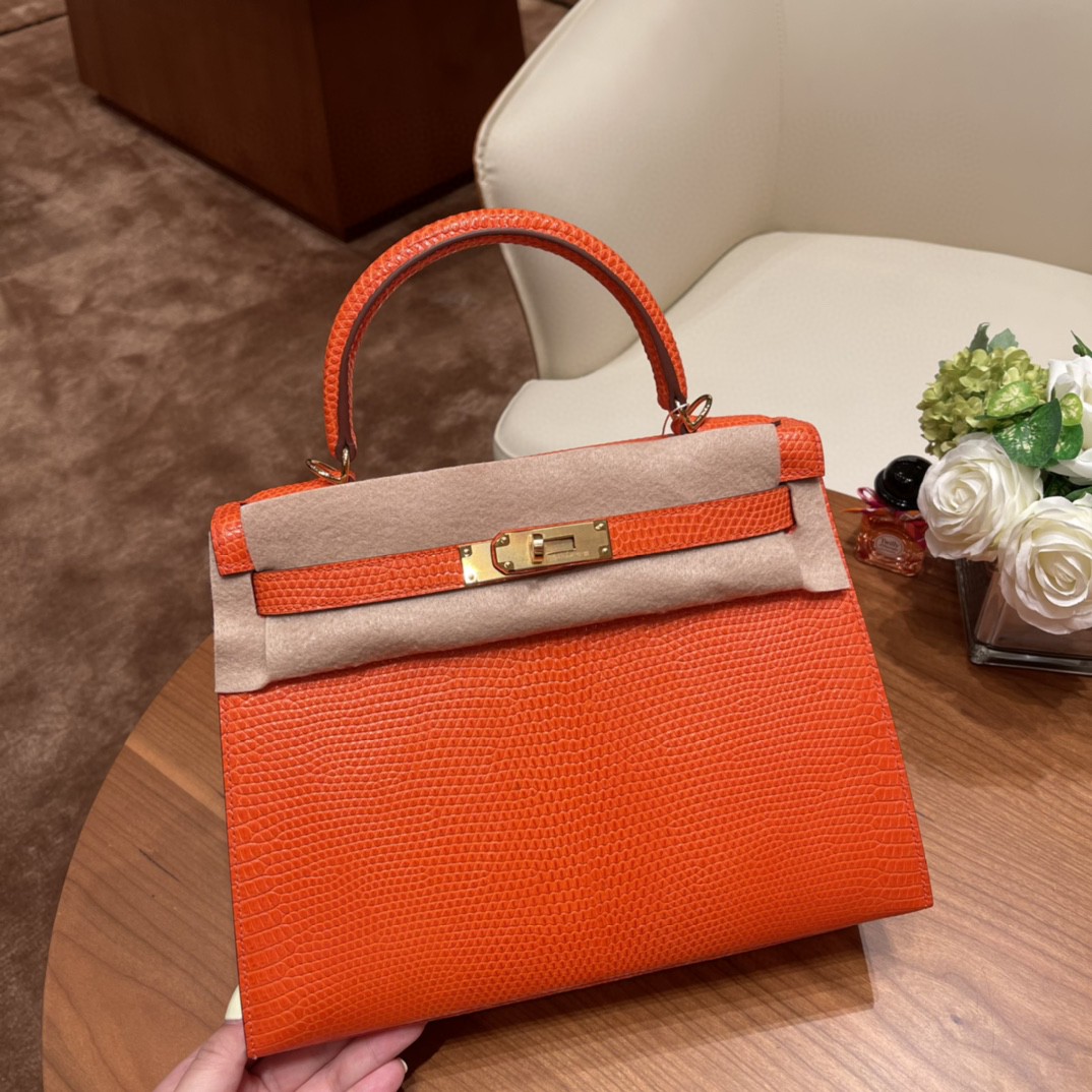 HERMES 28 Kelly 西班牙lizard 蜥蜴皮 稀有动物皮里 蜥蜴皮性比价还是很高的 9J 火焰橙 金扣