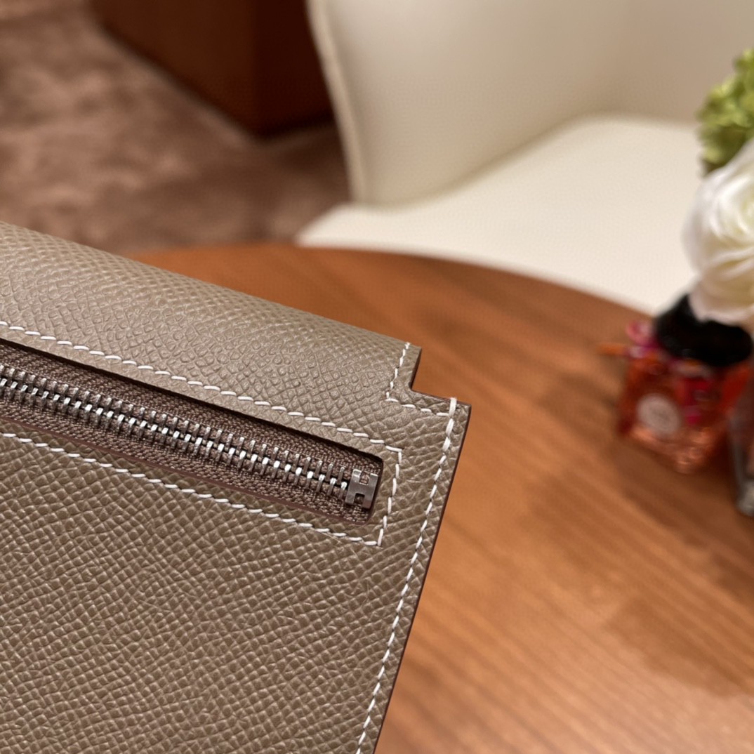 HERMES 爱马仕 Kelly pocket 配上kelly 腰带可以当腰包 Epsom 皮 18 大象灰 银扣
