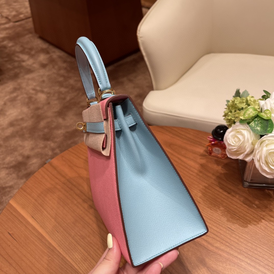 爱马仕 HERMES Kelly 25cm epsom皮 VIP定制 马蹄印 1Q 奶昔粉拼3P 马卡龙蓝 金扣