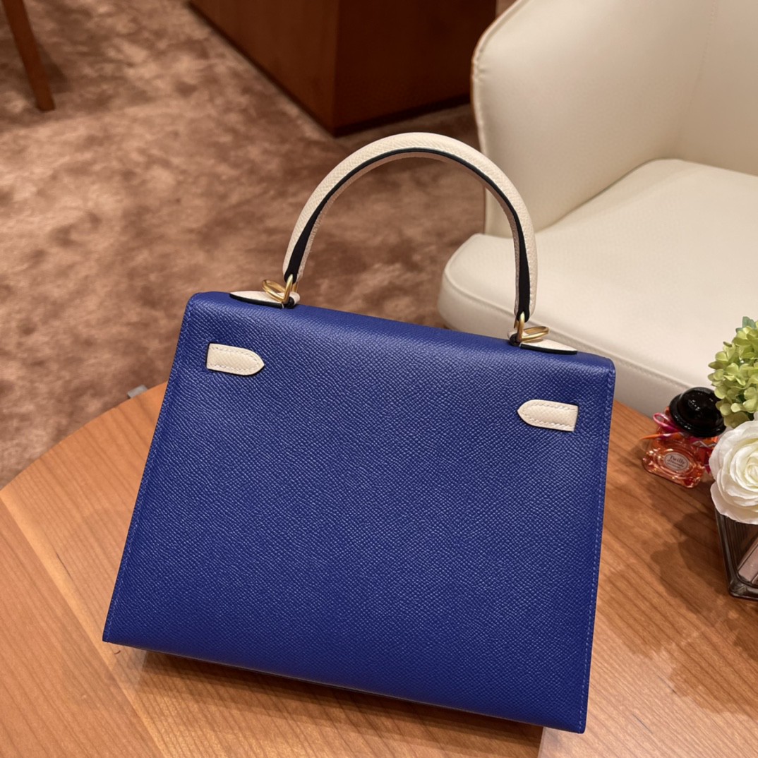 爱马仕 HERMES Kelly 25cm epsom皮 VIP定制 马蹄印 7T 电光蓝拼10奶昔白 拉丝金扣