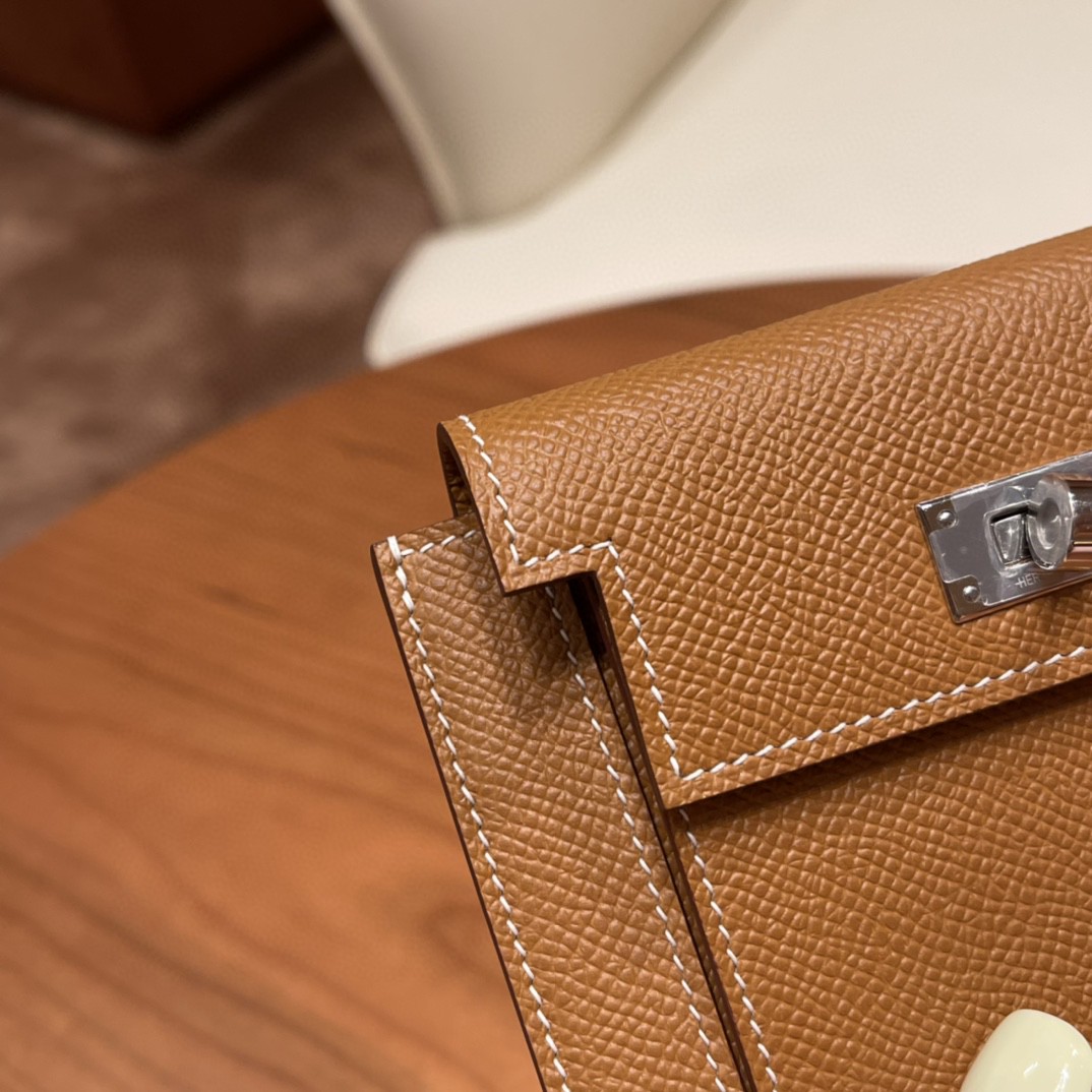 HERMES 爱马仕 Kelly pocket 配上kelly 腰带可以当腰包 Epsom 皮 37 金棕 银扣
