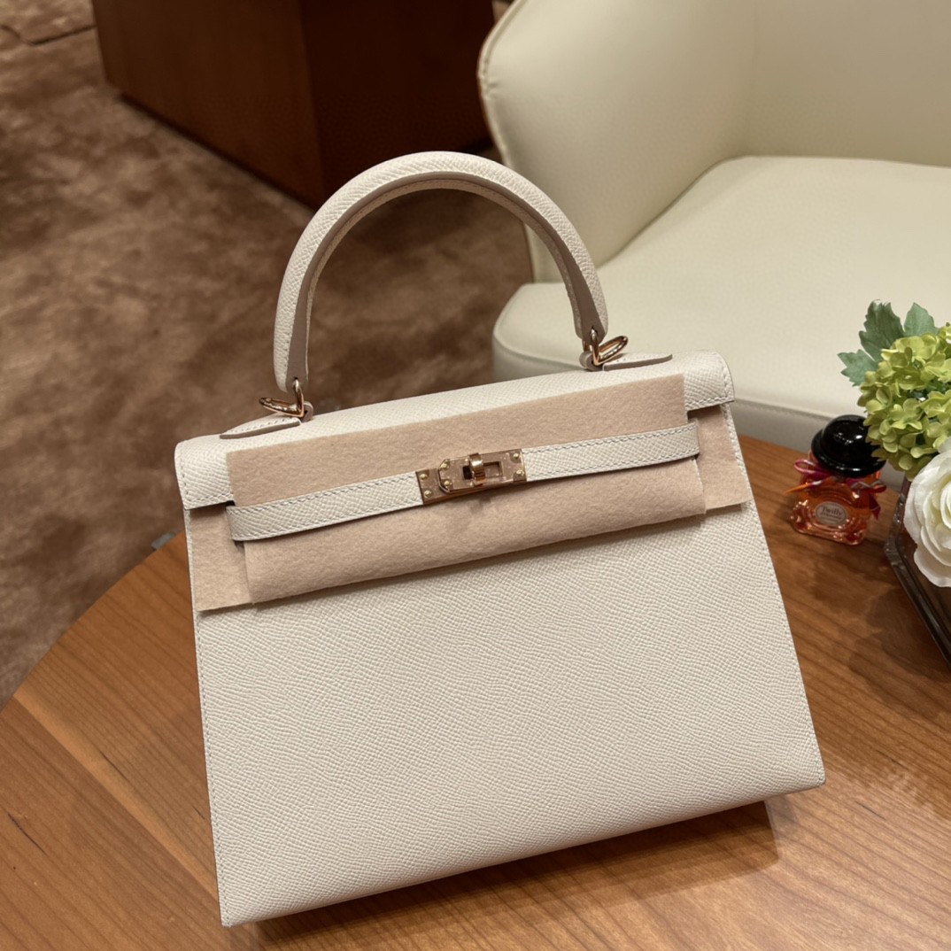 爱马仕 HERMES Kelly 25cm epsom皮 10奶昔白 玫瑰金扣