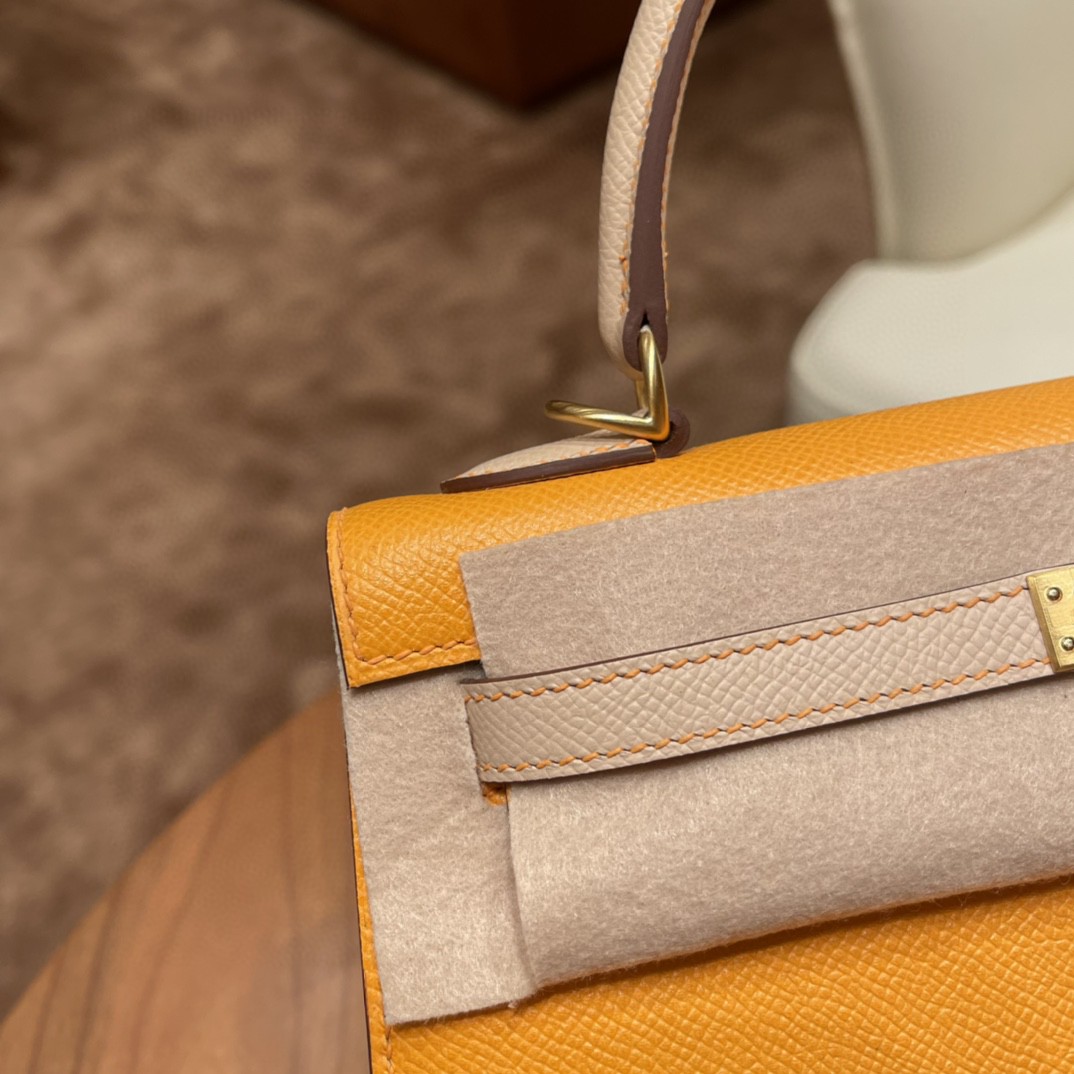HERMES Kelly 25 epsom 皮 Special order 太阳黄拼S2 风衣灰 拉丝金扣  马蹄印