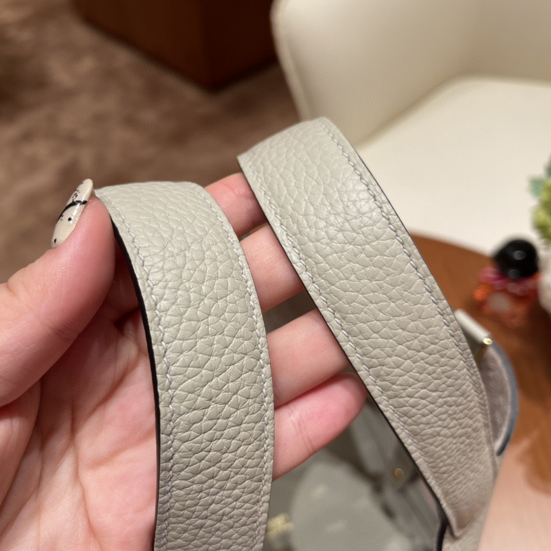 HERMES picotin 18cm 超级百搭的菜篮子 入门款实用款，容量大 超级推荐 Tc皮 8L 冰川白  金扣