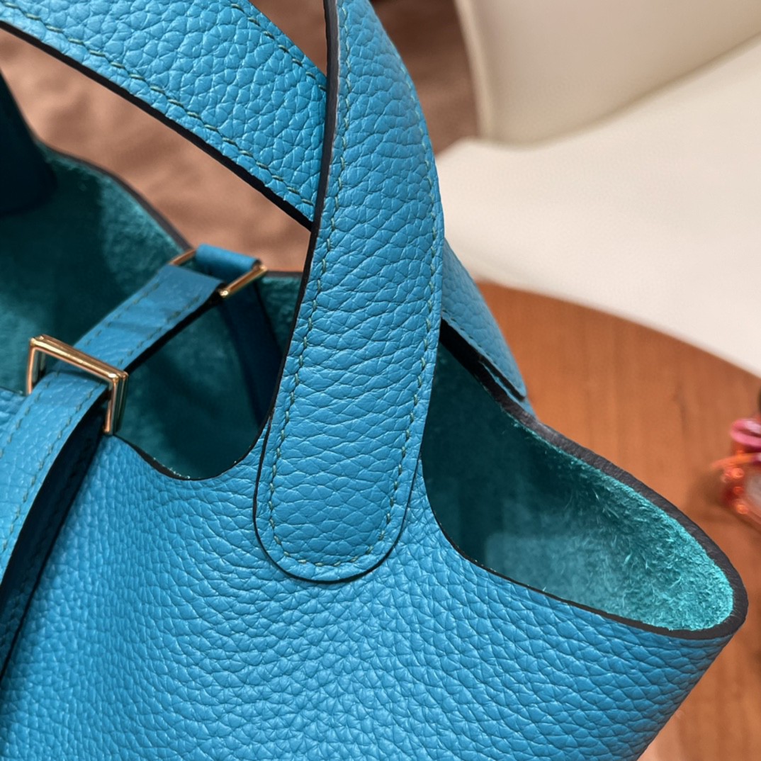 HERMES picotin 18cm 超级百搭的菜篮子 入门款实用款，容量大 超级推荐 Tc皮 7F 孔雀蓝  金扣