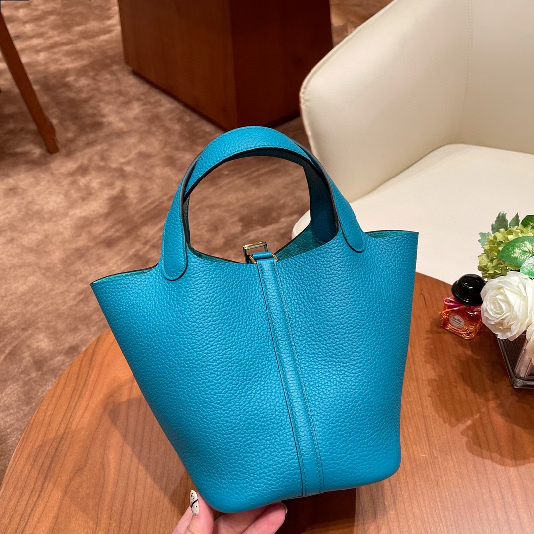 HERMES picotin 18cm 超级百搭的菜篮子 入门款实用款，容量大 超级推荐 Tc皮 7F 孔雀蓝  金扣