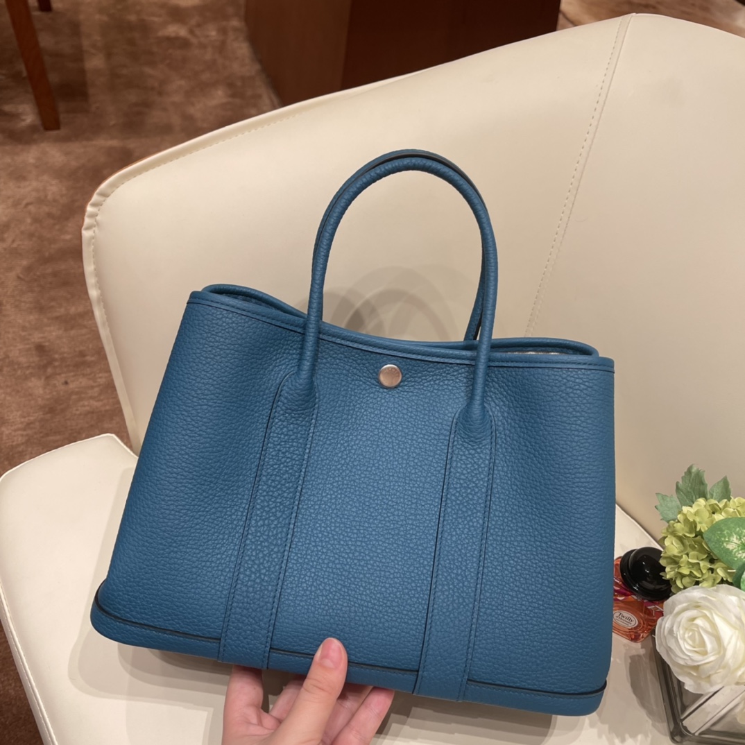 Hermes 爱马仕 Garden party /花园包 30 Negonda皮 耐用 容量可观 很适合通勤逛街又低调 7P 普鲁士蓝 银扣