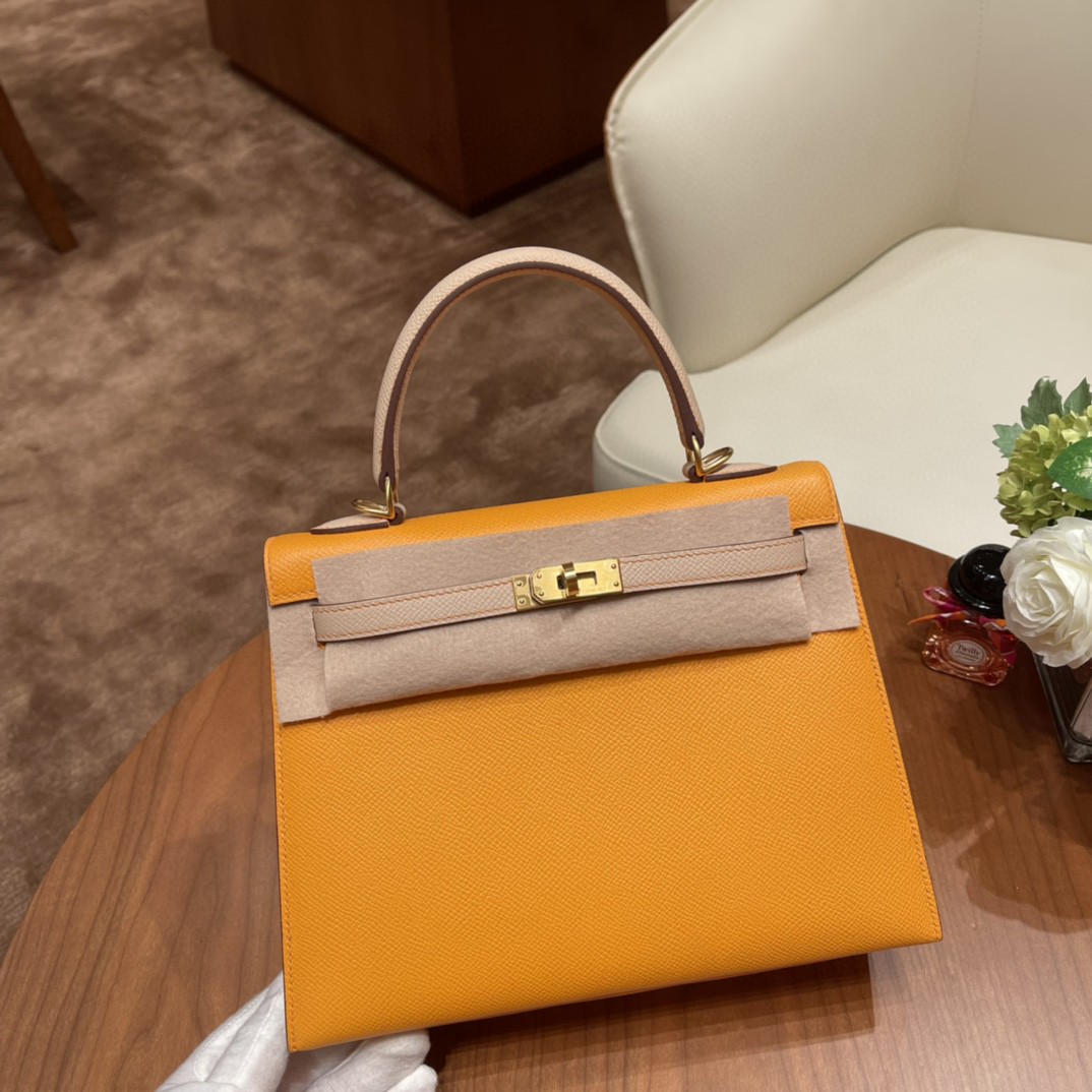 HERMES Kelly 25 epsom 皮 Special order 太阳黄拼S2 风衣灰 拉丝金扣  马蹄印
