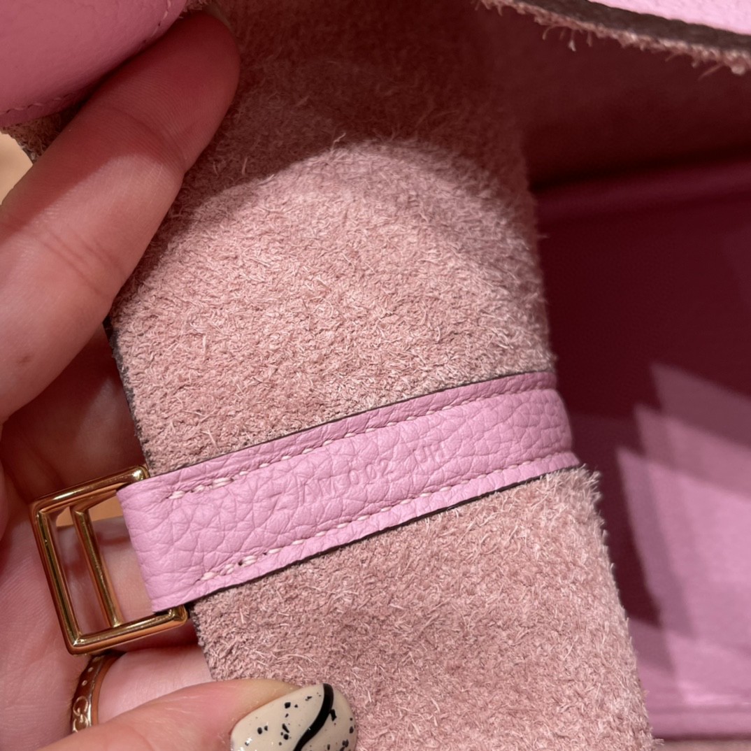 HERMES picotin 18cm 超级百搭的菜篮子 入门款实用款，容量大 超级推荐 Tc皮 X9 锦葵紫 金扣