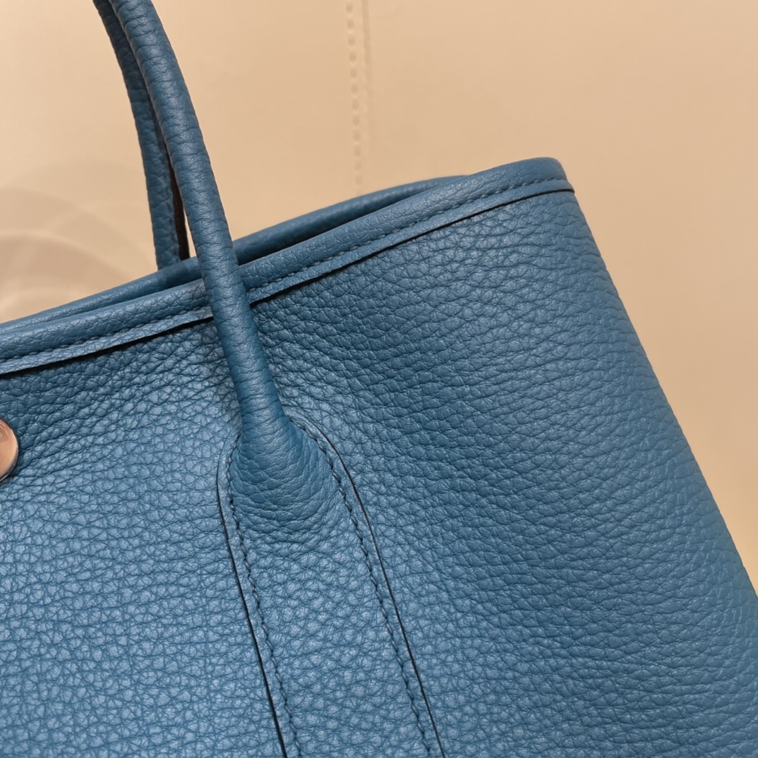 Hermes 爱马仕 Garden party /花园包 30 Negonda皮 耐用 容量可观 很适合通勤逛街又低调 7P 普鲁士蓝 银扣