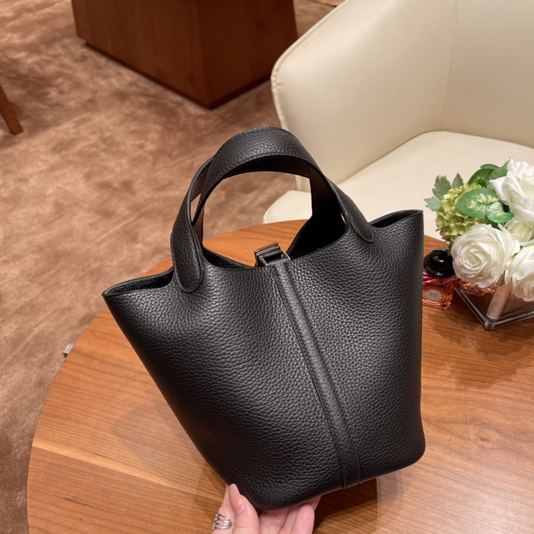 Hermes picotin 18cm 各种风格都能驾驭的了的菜篮子 clemence 皮 89 黑色 银扣