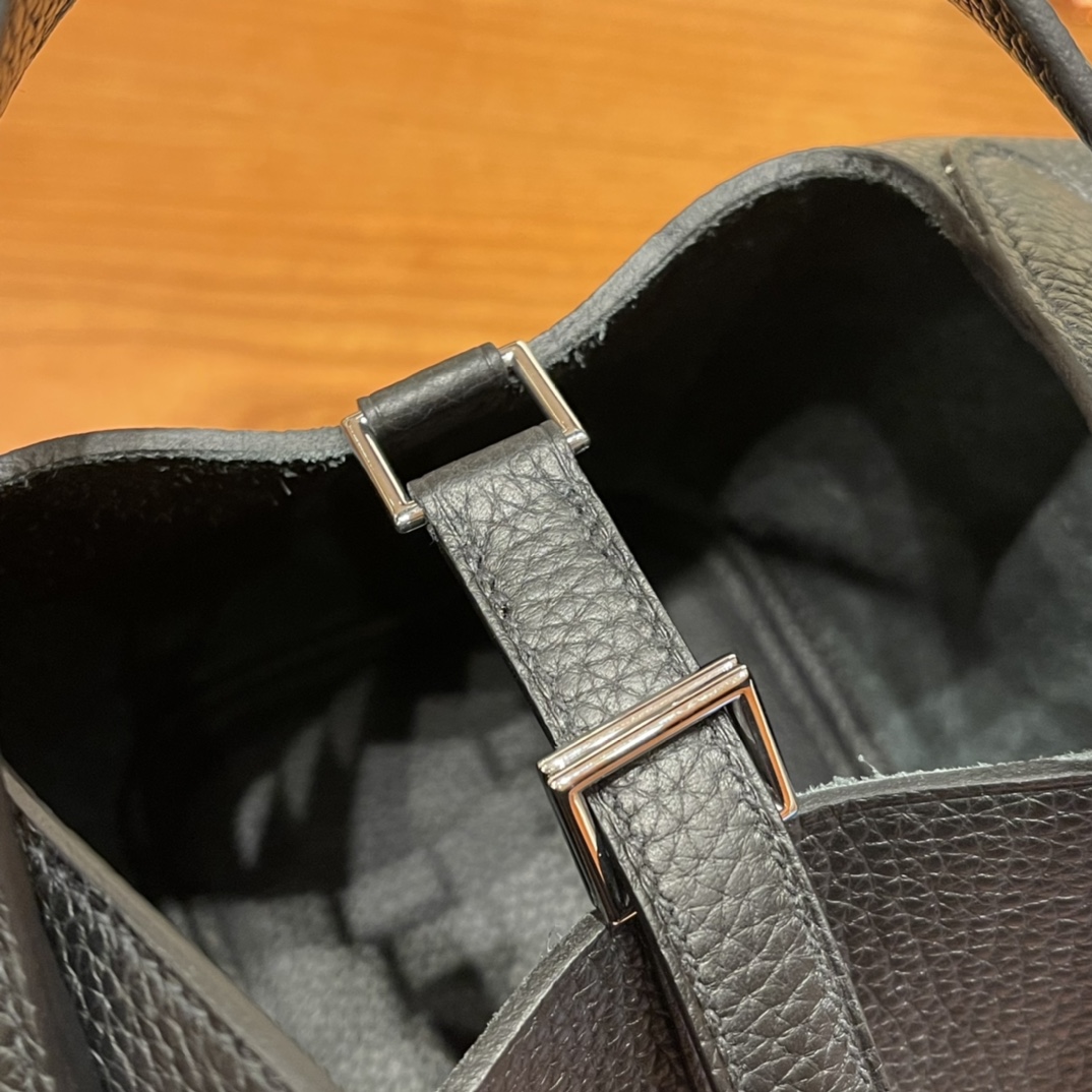 Hermes picotin 18cm 各种风格都能驾驭的了的菜篮子 clemence 皮 89 黑色 银扣