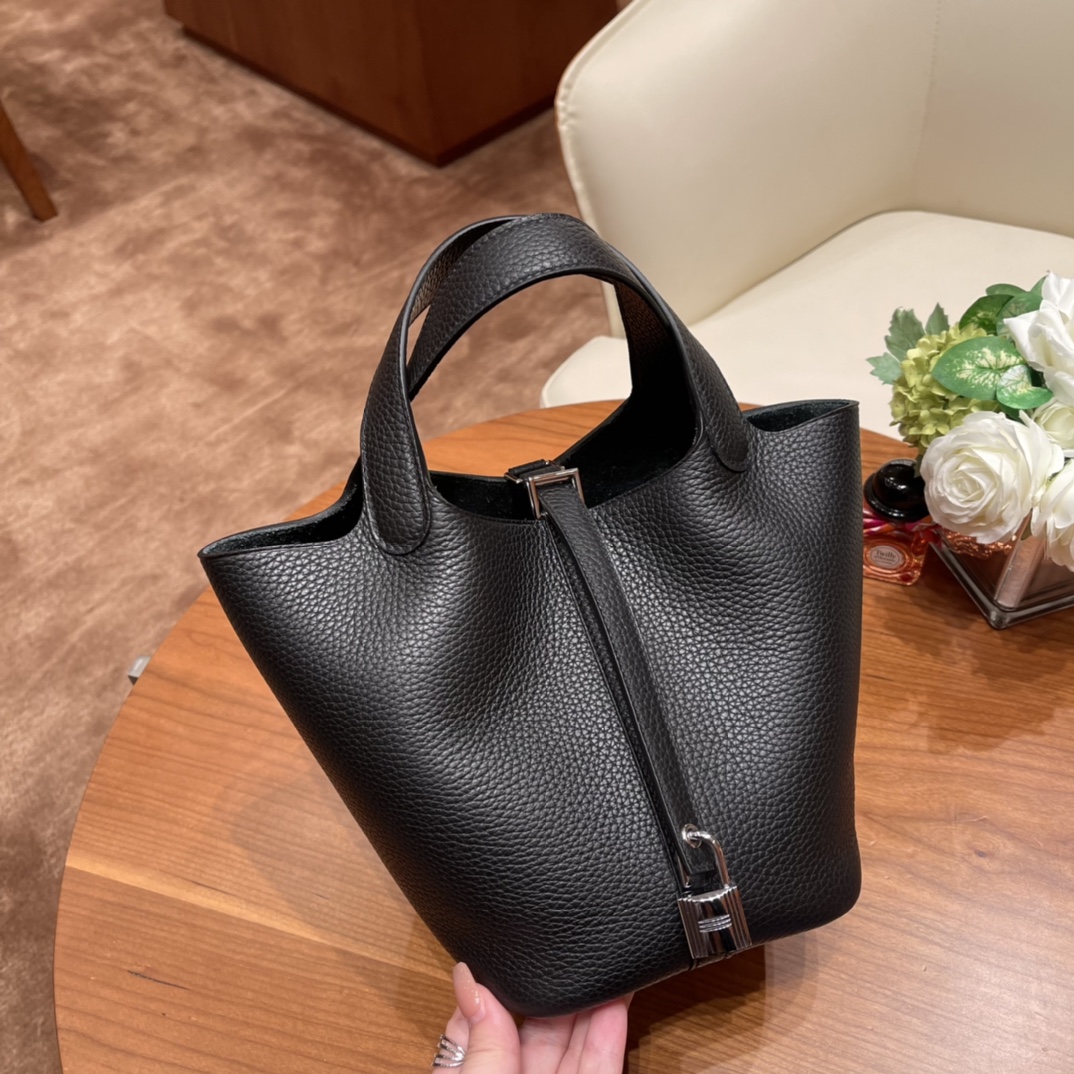 Hermes picotin 18cm 各种风格都能驾驭的了的菜篮子 clemence 皮 89 黑色 银扣