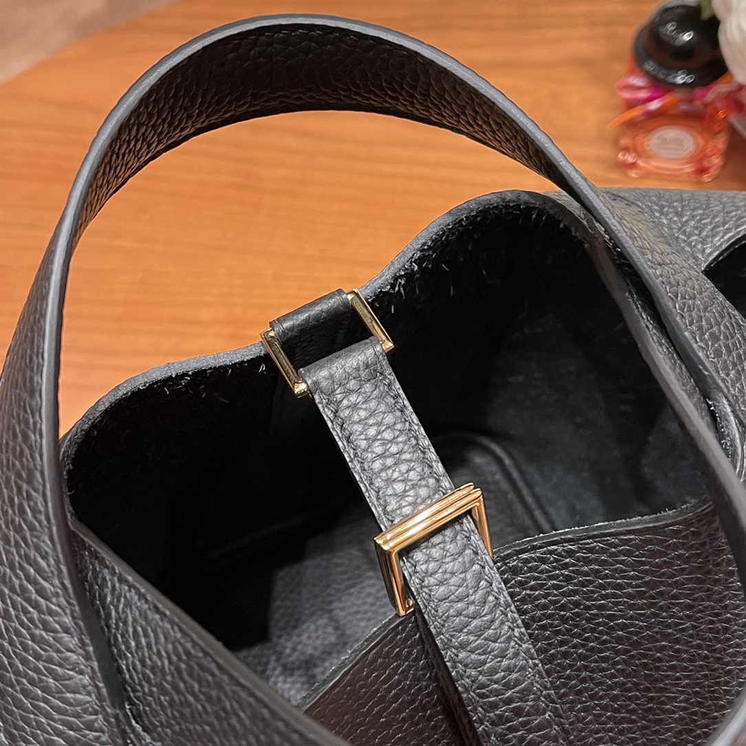 Hermes picotin 18cm 各种风格都能驾驭的了的菜篮子 clemence 皮 89 黑色 金扣