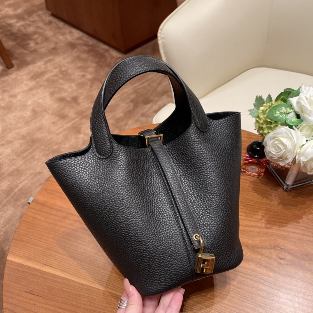 Hermes picotin 18cm 各种风格都能驾驭的了的菜篮子 clemence 皮 89 黑色 金扣