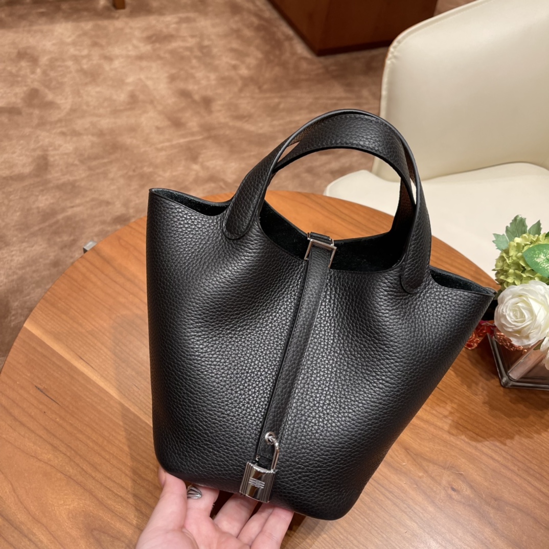 Hermes picotin 18cm 各种风格都能驾驭的了的菜篮子 clemence 皮 89 黑色 银扣