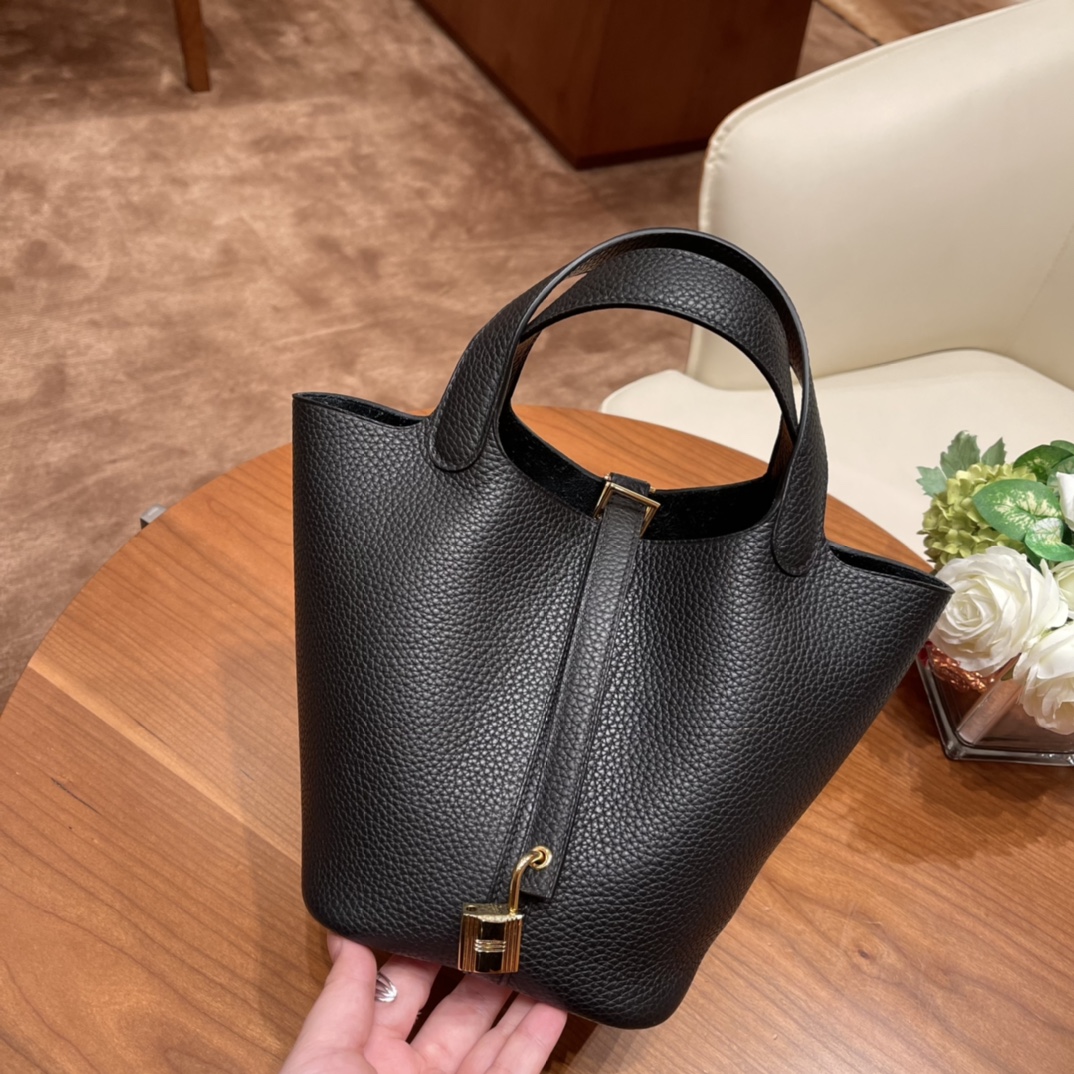 Hermes picotin 18cm 各种风格都能驾驭的了的菜篮子 clemence 皮 89 黑色 金扣