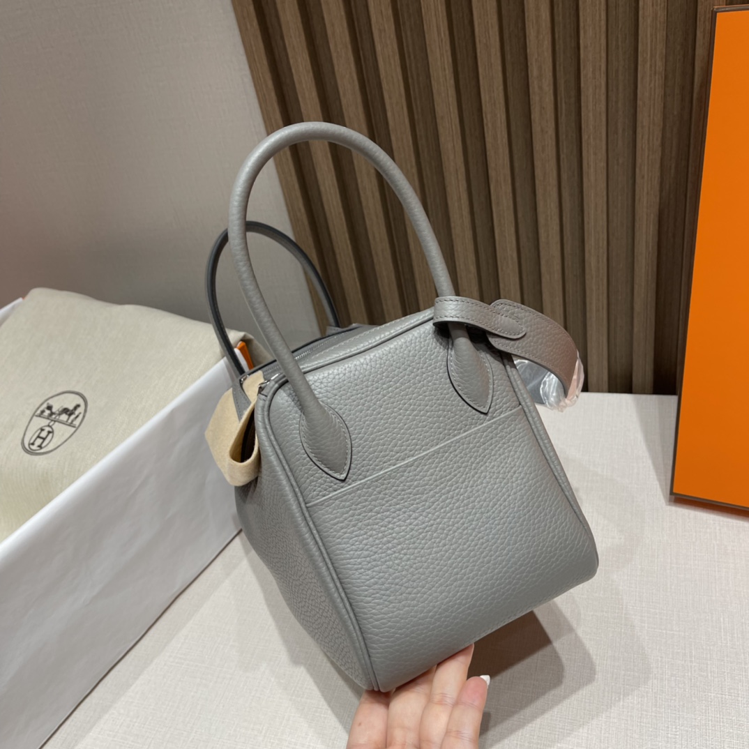 Hermes Lindy 26cm Clemence皮 0L 积雨云灰Gris Meyer 这高级色美翻了