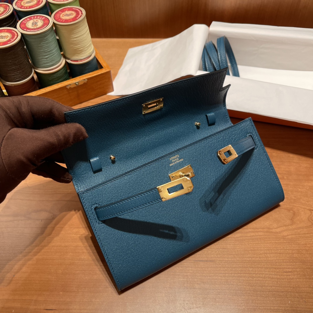 HERMES 爱马仕Kelly to go小斜挎 山羊皮Chevre Mysore 进口蜜蜡线 全手工制作