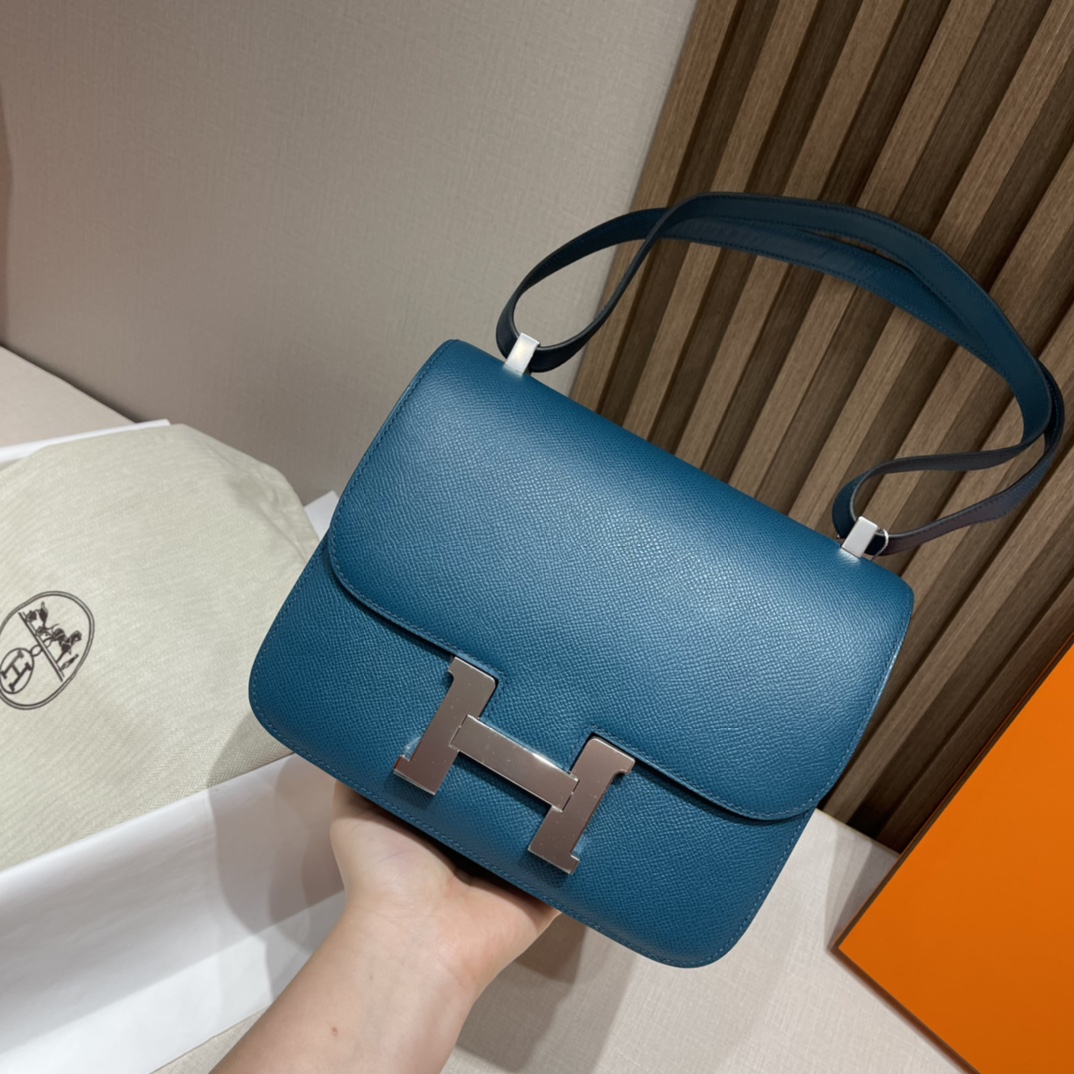 HERMES 爱马仕 Constance 24cm Epsom皮 W0 博斯普鲁斯海峡绿