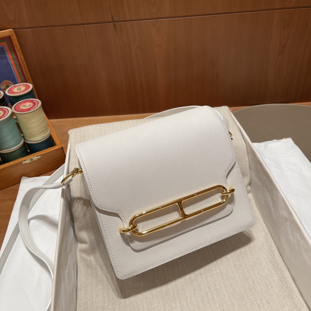 HERMES 爱马仕 Roulis 18cm Evercolor皮 01 纯白Blanc 白雪公主在线 搭配金扣太美啦 干净纯洁