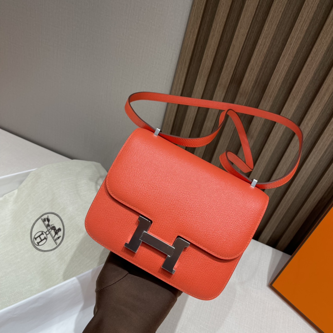 HERMES 爱马仕 Constance 康康 Epsom皮 T5 斋浦尔粉 19cm
