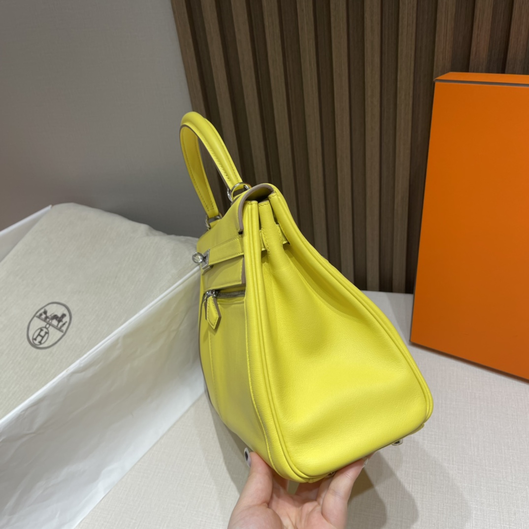 HERMES 爱马仕 Kelly Lakis双拉包 swift皮 R9 柠檬黄Lime 懂它的人都对他爱不释手 酷帅有型