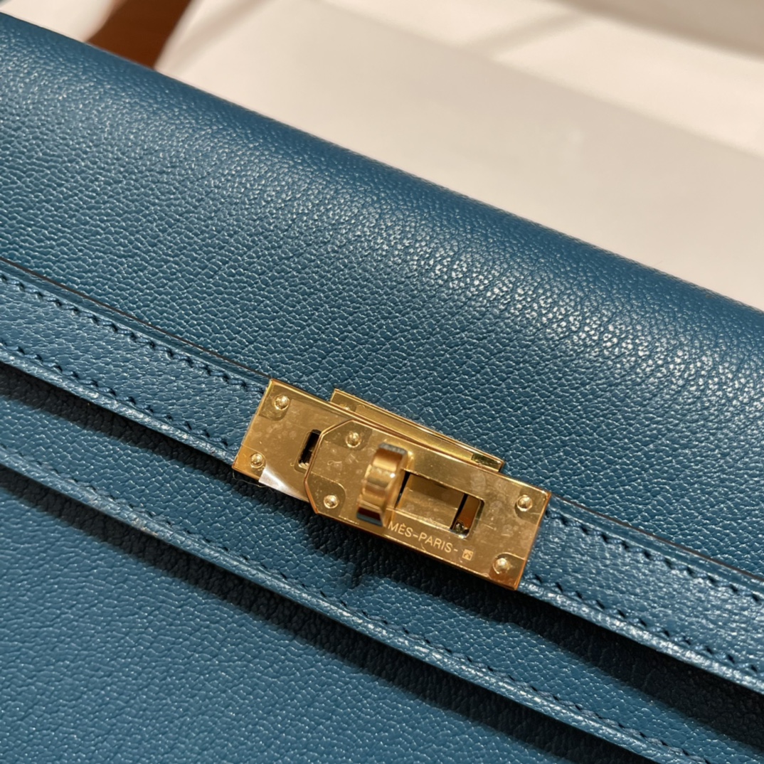 HERMES 爱马仕Kelly to go小斜挎 山羊皮Chevre Mysore 进口蜜蜡线 全手工制作