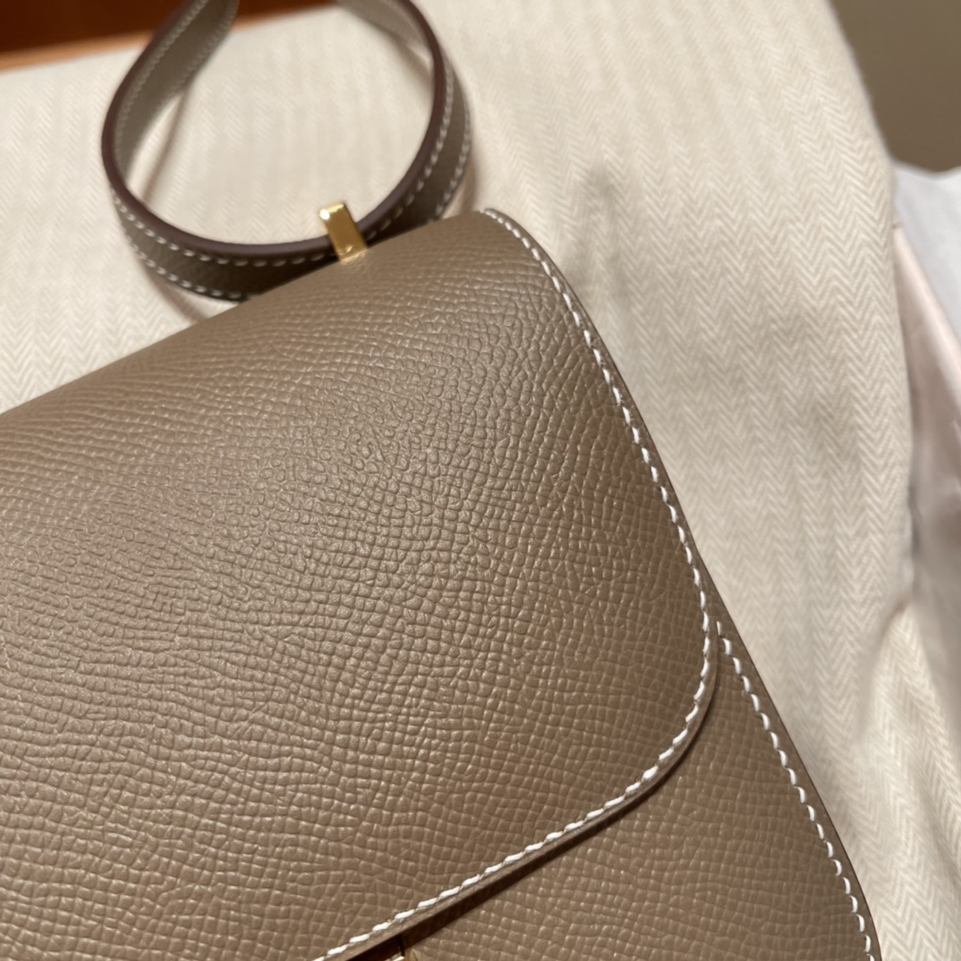 HERMES 爱马仕 现货 Constance 18cm Epsom皮 18 大象灰