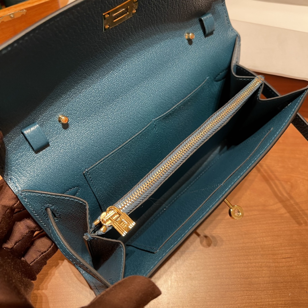 HERMES 爱马仕Kelly to go小斜挎 山羊皮Chevre Mysore 进口蜜蜡线 全手工制作