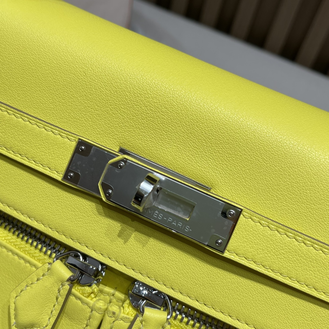 HERMES 爱马仕 Kelly Lakis双拉包 swift皮 R9 柠檬黄Lime 懂它的人都对他爱不释手 酷帅有型