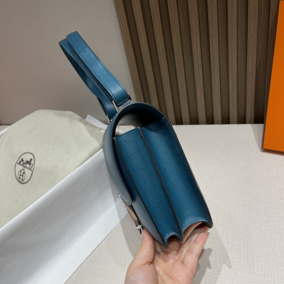HERMES 爱马仕 Constance 24cm Epsom皮 W0 博斯普鲁斯海峡绿