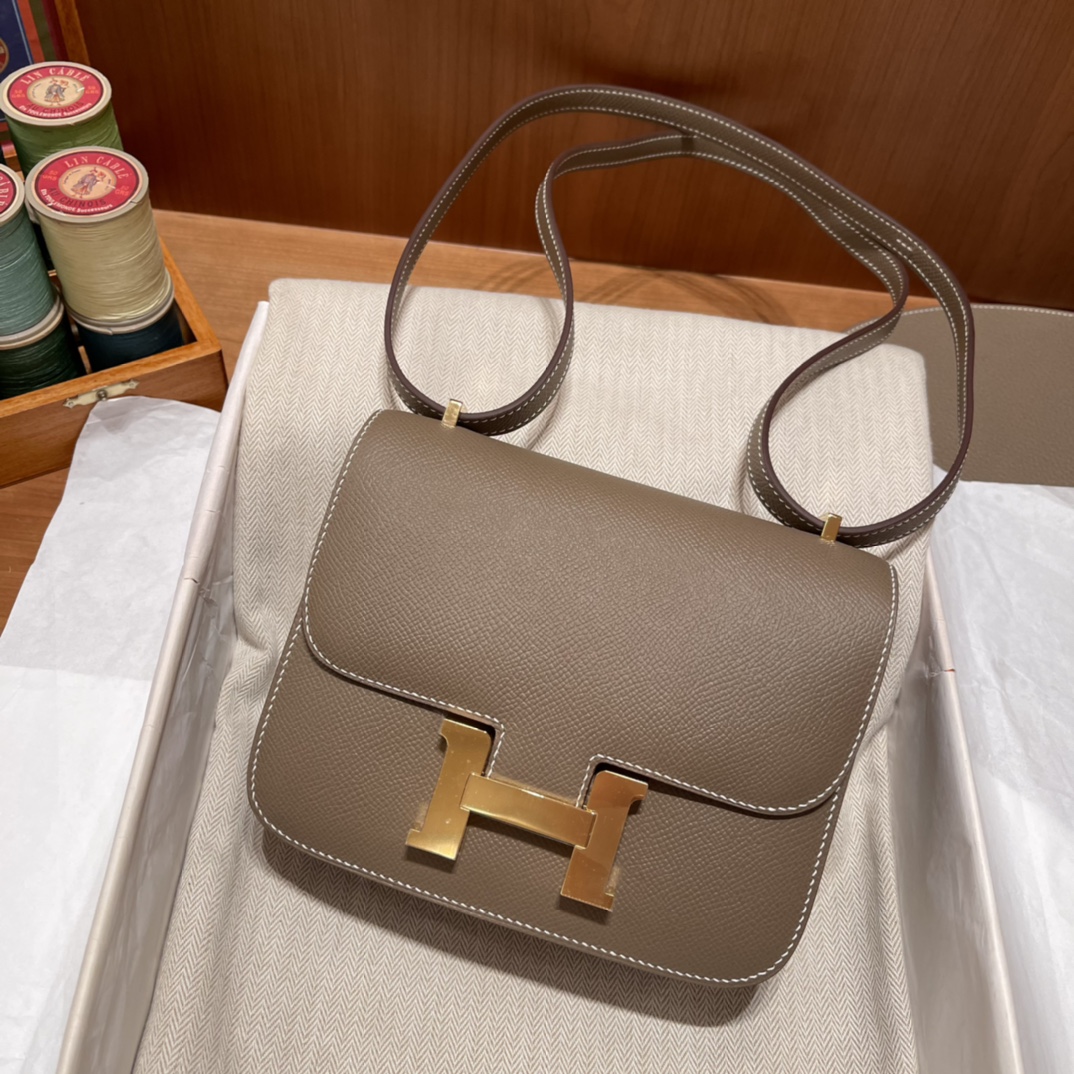 HERMES 爱马仕 现货 Constance 18cm Epsom皮 18 大象灰