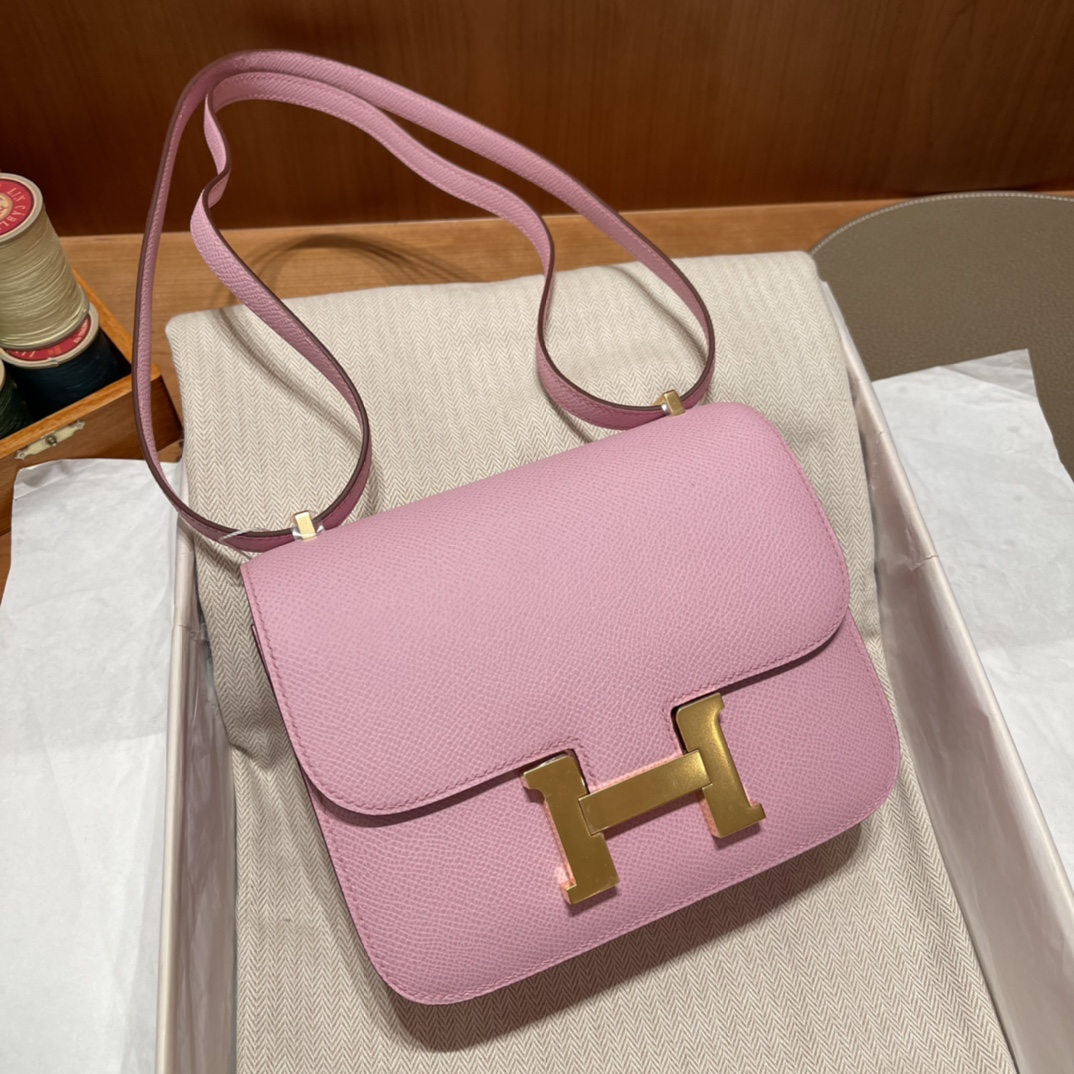 HERMES 爱马仕 Constance 18cm Epsom皮 X9 锦葵紫Mauve Sylvestre