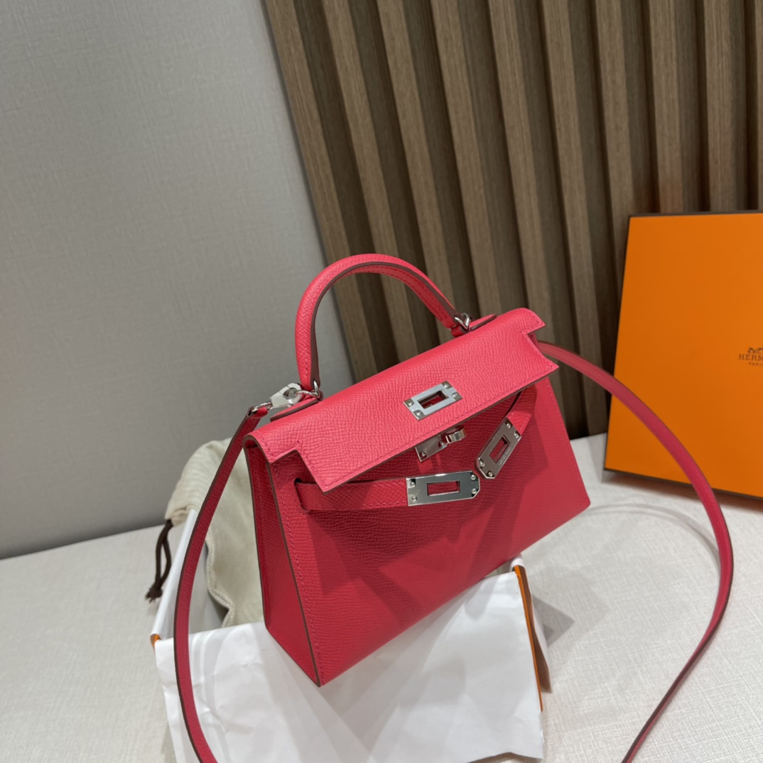 HERMES 爱马仕 Mini Kelly 二代 Epsom皮 mini届的扛把子 行情价很明朗 众人心中的白月光 i6 极致粉Rose Extreme