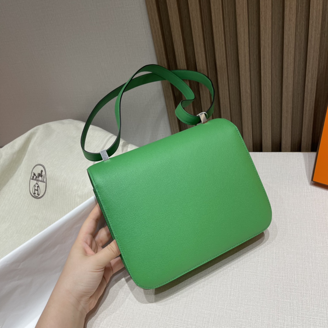 HERMES 爱马仕 Constance 24cm Epsom皮 1K 竹子绿Bamboo  生机勃勃 显高级的耐看高级绿