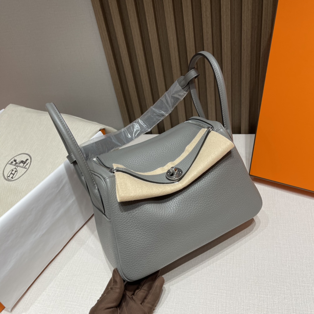 Hermes Lindy 26cm Clemence皮 0L 积雨云灰Gris Meyer 这高级色美翻了