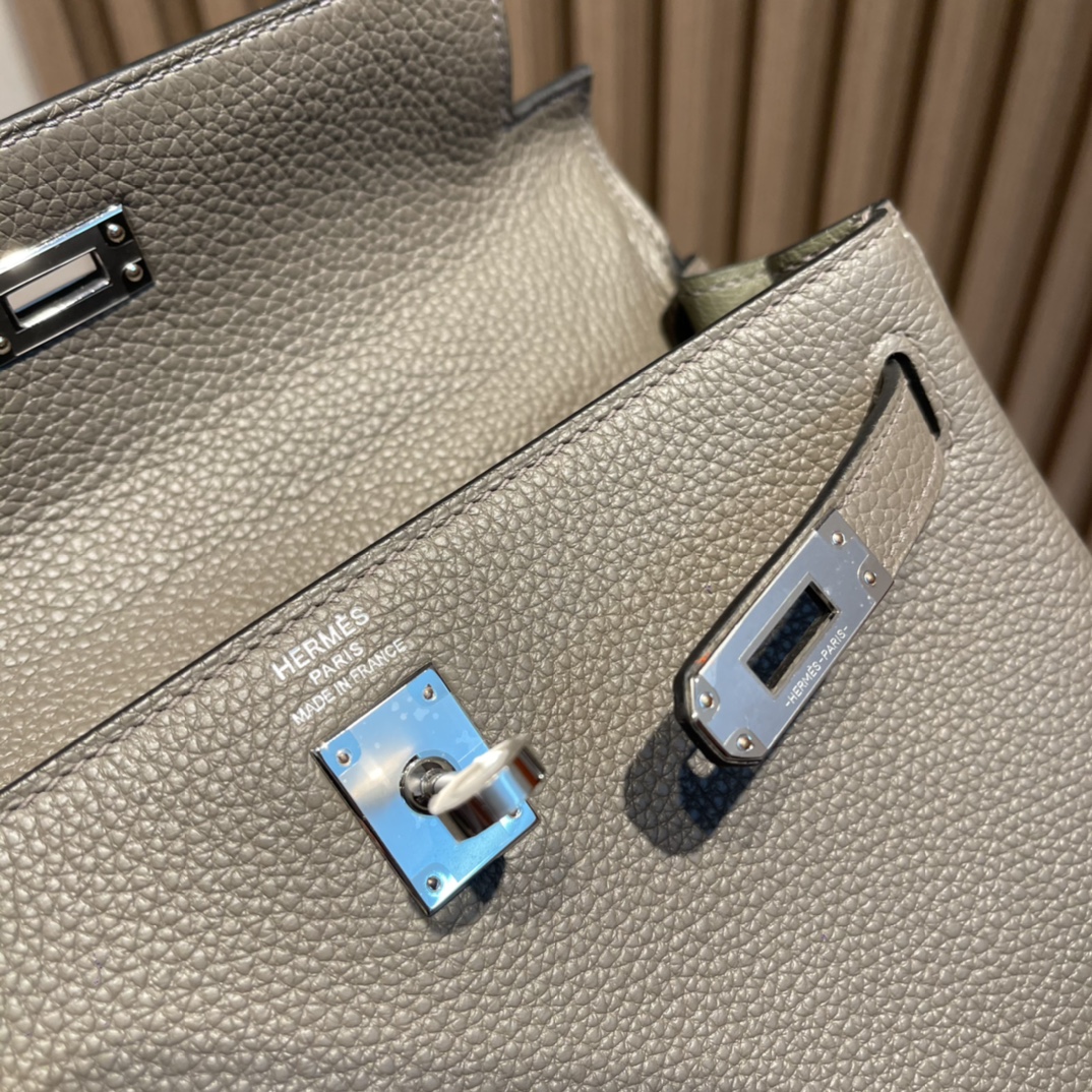 HERMES 爱马仕 Kelly 25cm Togo皮 8F 锡器灰Etain 内缝Retourne  冷清范儿