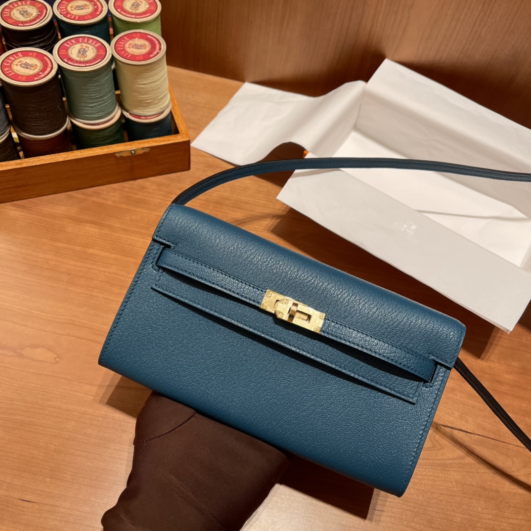 HERMES 爱马仕Kelly to go小斜挎 山羊皮Chevre Mysore 进口蜜蜡线 全手工制作