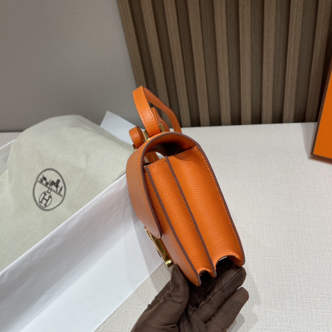 HERMES 爱马仕 Constance 18cm Epsom皮 93 橙色Orange 富贵的橙色盒子