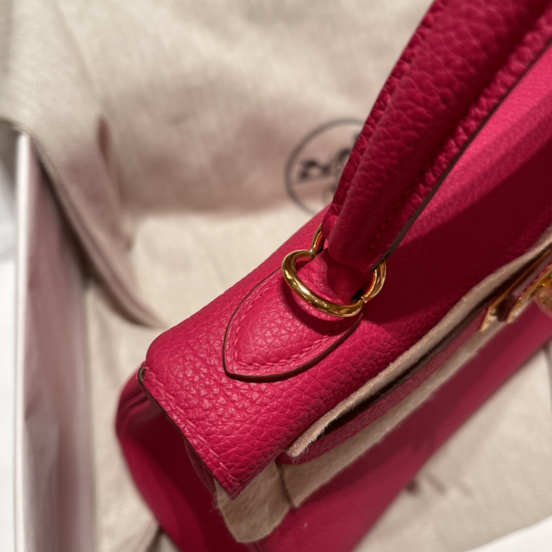 HERMES 爱马仕 Kelly 25cm 内缝 togo皮 0D 玫瑰墨西哥粉Rose Mexico 这颜色用一个字形容就是“魅”