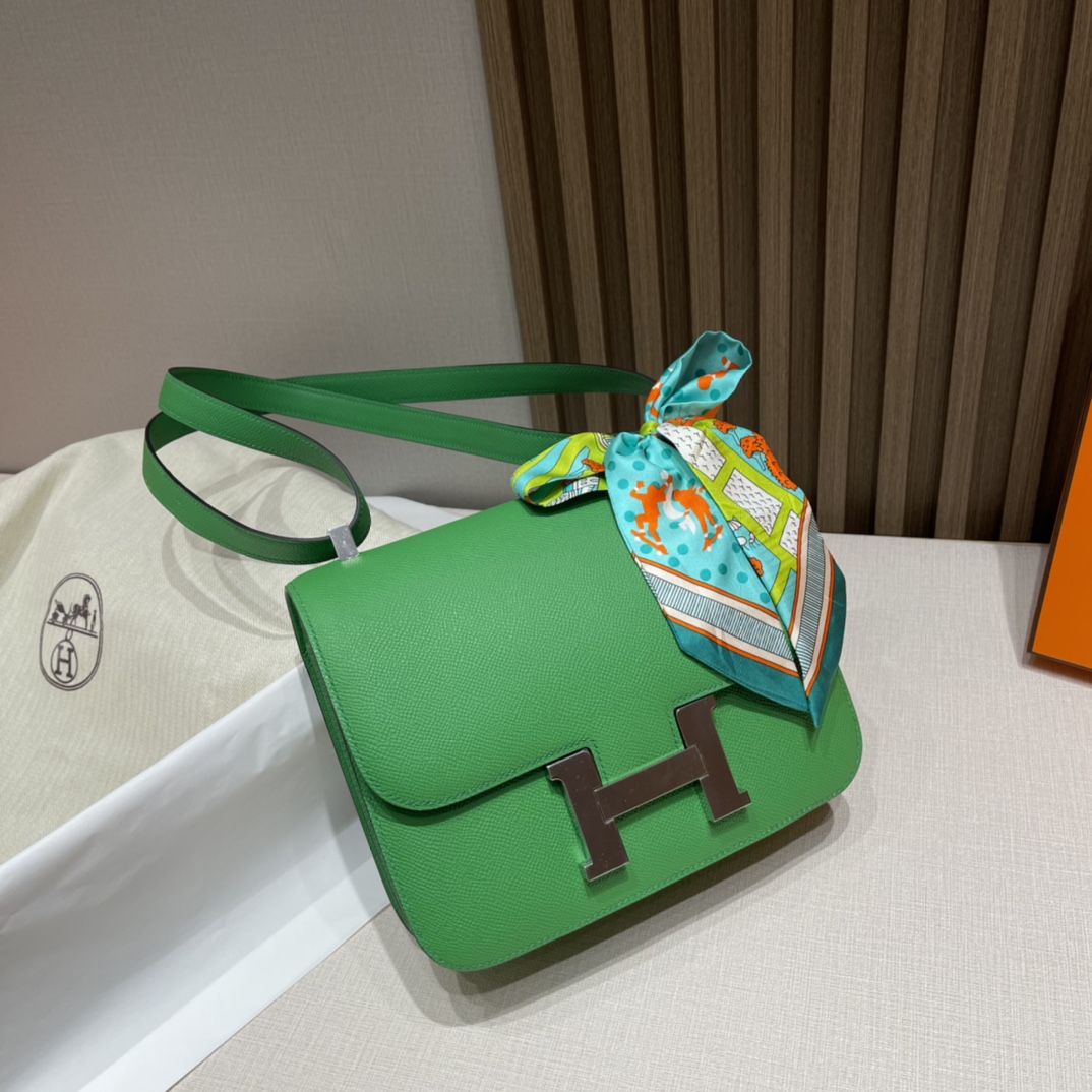 HERMES 爱马仕 Constance 24cm Epsom皮 1K 竹子绿Bamboo  生机勃勃 显高级的耐看高级绿