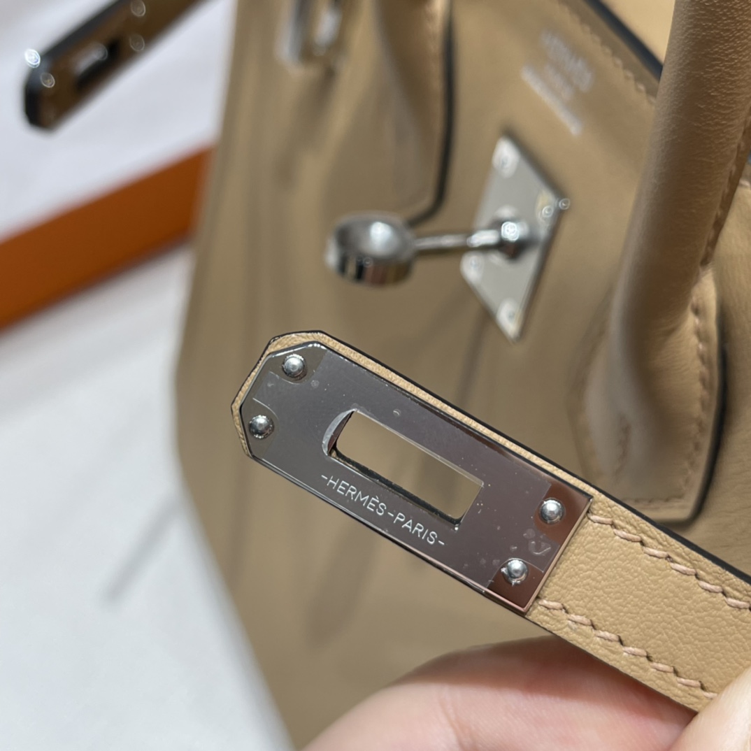 HERMES 爱马仕 Birkin 25cm swift皮 0M 玛萨拉茶色Chai 高级的奶茶色系 温柔百搭耐看