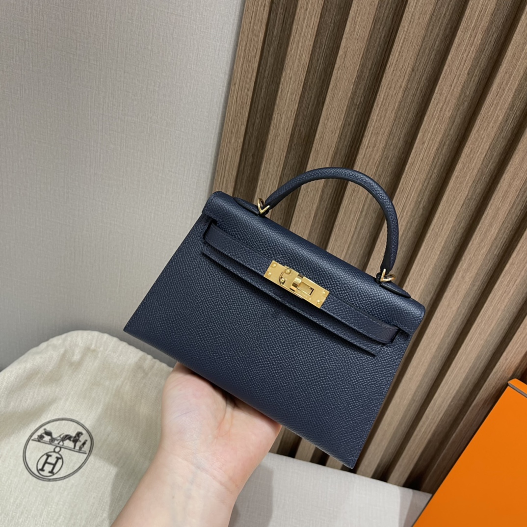 Mini Kelly 二代 Epsom皮 mini届的扛把子 行情价很明朗 众人心中的白月光  2Z 午夜蓝Blue Nuit